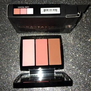 Anastasia Beverly Hills blush trio cocktail party